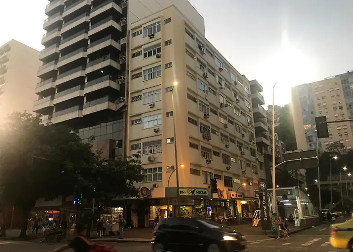 Incrivel Quarto Sala Ipanema Em Frente Ao Metro - Jangadeiros Duas Quadras Da Praia Rio de Janeiro